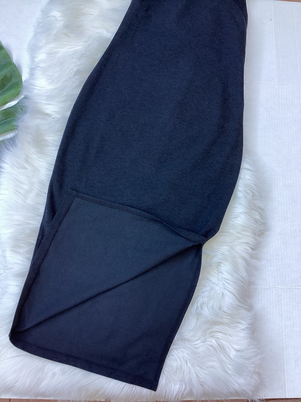 Beyond Yoga Spacedye Icon Midi Dress Darkest Night XS - Picture 6 of 10